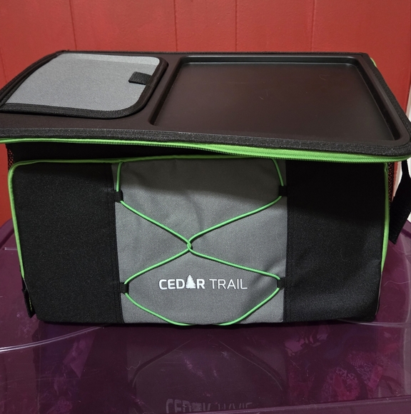 Collapsible Cooler - Picture 1 of 7